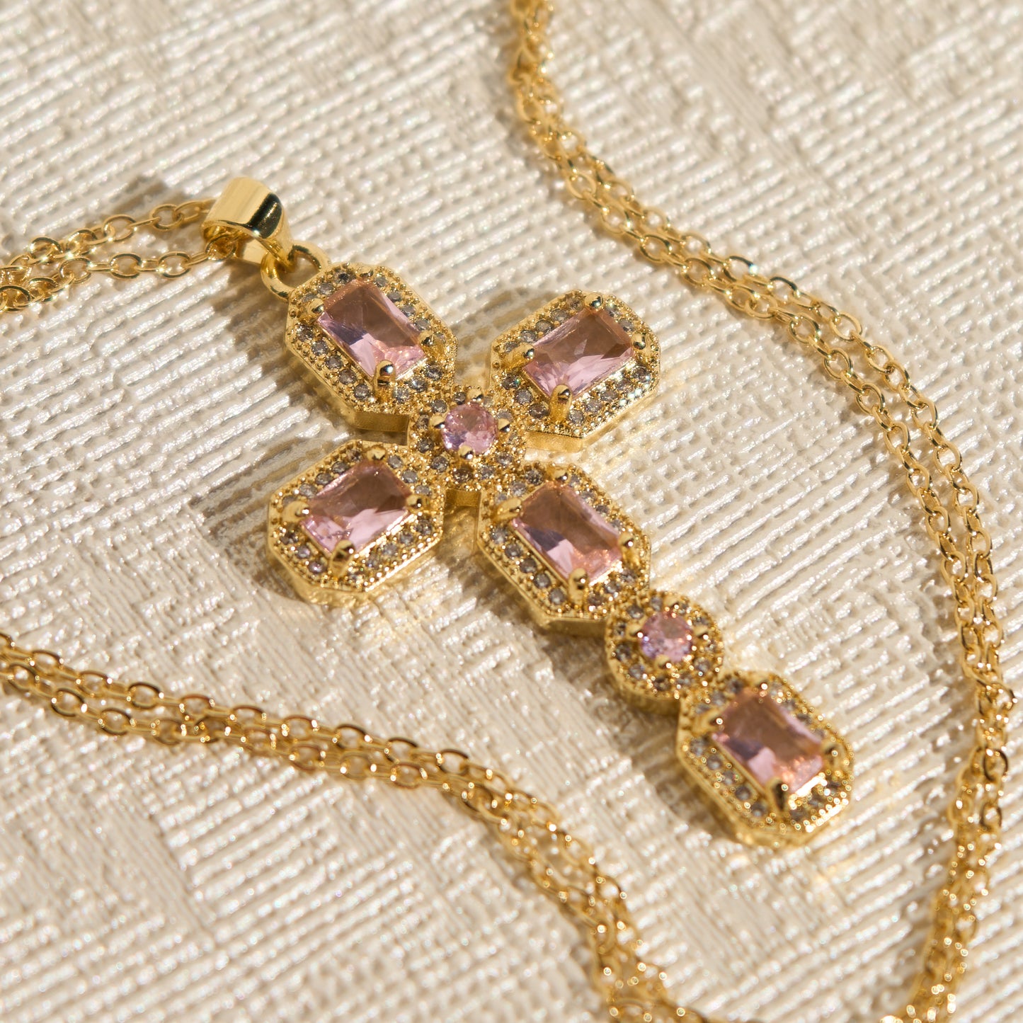 Riana Cross Necklace Pink