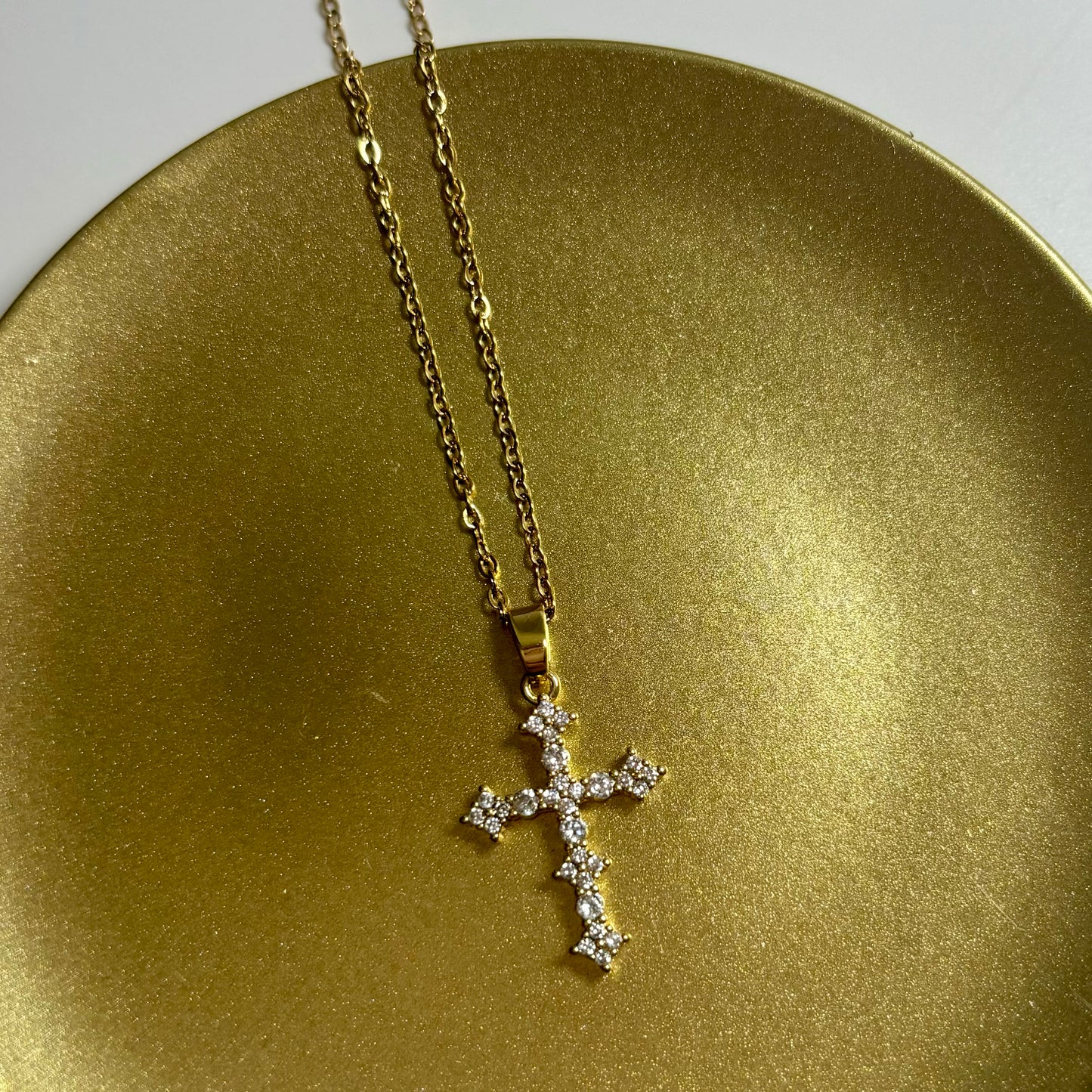 Rio Cross Necklace